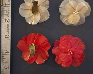 Vintage flower clip on earrings