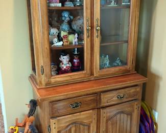 Oak Wood Display Cabinet Hutch