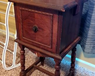 Vintage Mahogany Washstand Table with Handl