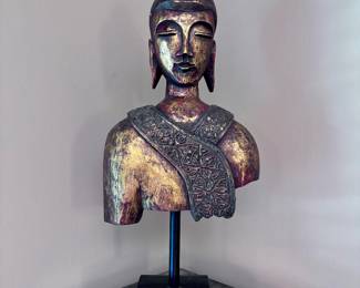 Statue