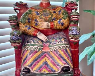 Vintage Chinese Emperor Table Lamp