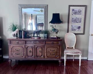 Dresser, Mirror, Art, Lamp, Accent Chair and Décor 