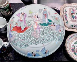 Lidded Dish on Wooden Stand