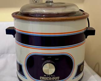 Vintage Crock Pot