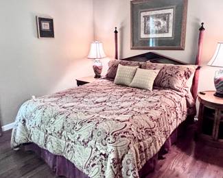 Queen Bed