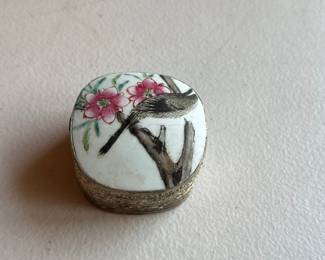 Chinese Porcelain topped trinket box