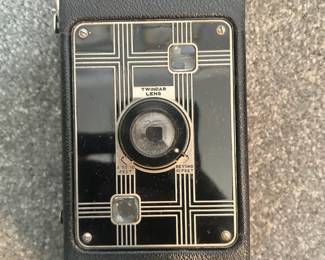 Jiffy Kodak Six - 20 folding camera 