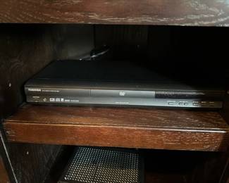 Toshiba SD-2900 DVD Player 