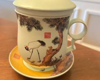 Jingdezhen Bone China Tea Mug with infuser and lid 