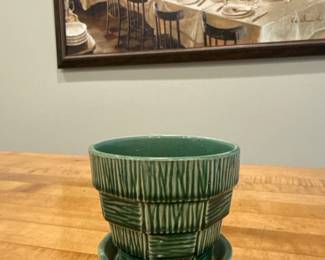Vintage McCoy pottery Green Basketweave planter 