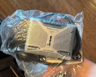 Panasonic RQA200 AM/FM Personal Stereo with Built in Speakers 