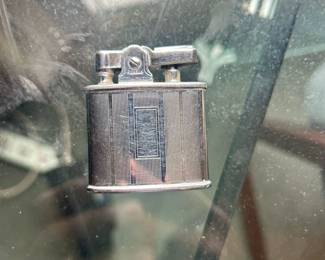 vintage Ronson Whirlwind lighter 