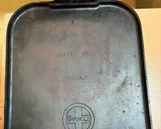 Griswold Cast Iron Skillet