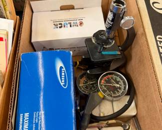 Gauges and Microscope