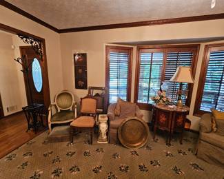 French Commode Night Stand/End tables with marble top (one drawer missing handle), Decorative disc, vintage chairs