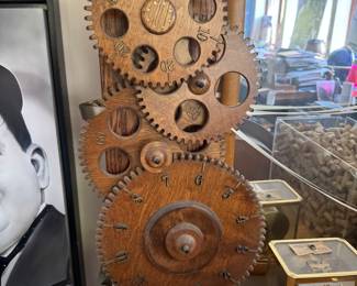 Wood Gear Clock