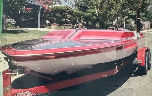 Canyon Marine 21' day cruiser and trailer.