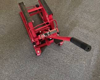 Motorcycle jack - Torin Big Red