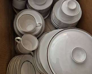 Set of China 