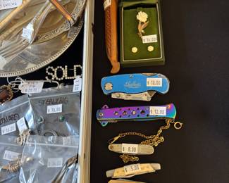 Pocket Knives 
