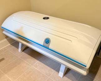 SunQuest Pro 24 RS tanning bed