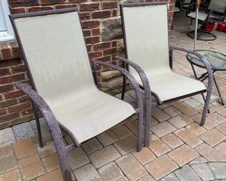 Outdoor Arm Chairs an Side Table