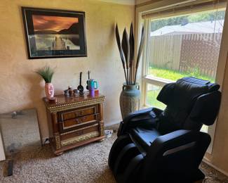 Dresser, Massage Chair