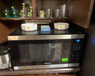 Microwave Oven