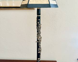 Clarinet table lamp