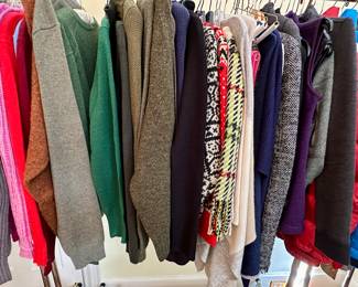 Women’s sweaters and outerwear