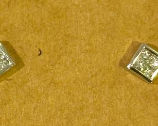 Diamond studs