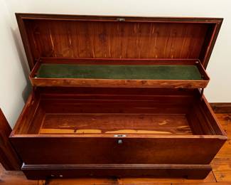 Vintage Roos Cedar Chest. L-46, W-18, H-23