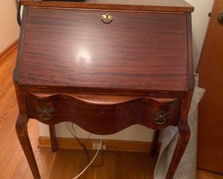 Estate Sales By Olga in Martinsville, NJ