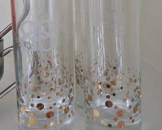 Gold dot shot glasses ... very classy