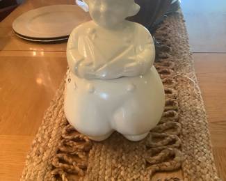 Cookie jar 10