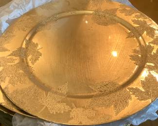 Charger plates