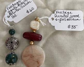 HHC577 - Myrna Lee Chang Vintage Agate, Lucite , Pewter Beaded Pendants