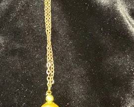 HHC419 - Myrna Lee Chang Golden Freshwater 2-Pearl Necklace 13 1/2”