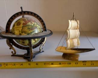 HHC221 Vintage Brass Globe & Hornbone Ship