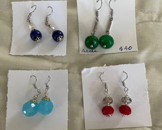 HHC524 - Myrna Lee Chang Agate & Crystal Beaded Earrings