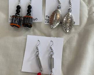 HHC506 - Myrna Lee Chang Pewter, Crystal, Porcelain Earrings