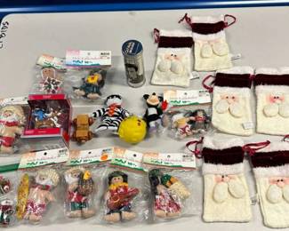 HHC008- Miscellaneous Collectibles