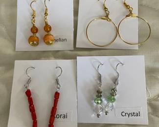 HHC569 - Myrna Lee Chang Crystal, Coral, Carnelian, & Gold Earrings