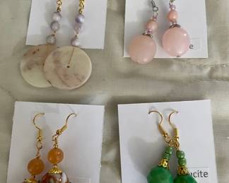 HHC554 - Myrna Lee Chang Pearl, Lucite, & Mother -of-Pearl Dangles