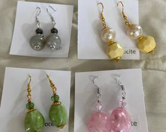 HHC537 - Myrna Lee Chang Porcelain , Lucite , & Jade Dangles
