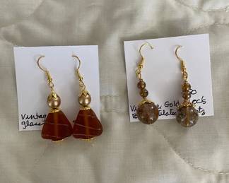 HHC521 - Myrna Lee Chang Vintage Quartz & Glass Bead Dangles