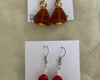 HHC515 - Myrna Lee Chang Red Cinnabar & Vintage Glass Bead Earrings