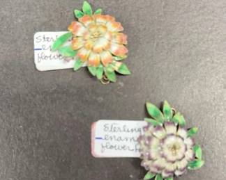 HHC439 Myrna Lee Chang Two Silver Enamel Flower Pins