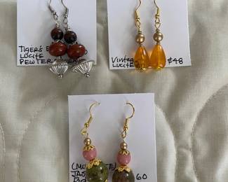 HHC508 - Myrna Lee Chang Vintage Tiger’s Eye, Jasper, & Lucite Earrings