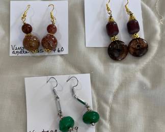 HHC505 - Myrna Lee Chang Vintage Agate & Natural Stone Earrings